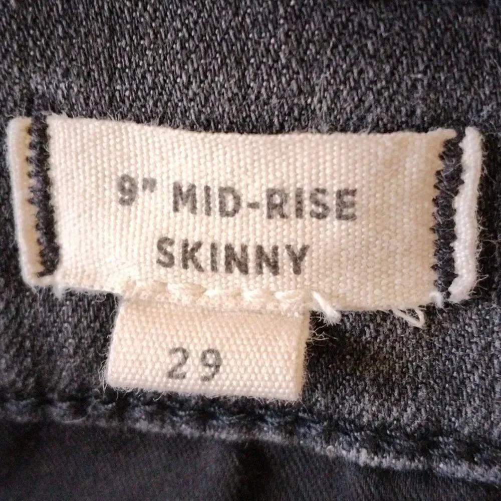 Madewell Distressed 9 Inch Rise Skinny Jeans
